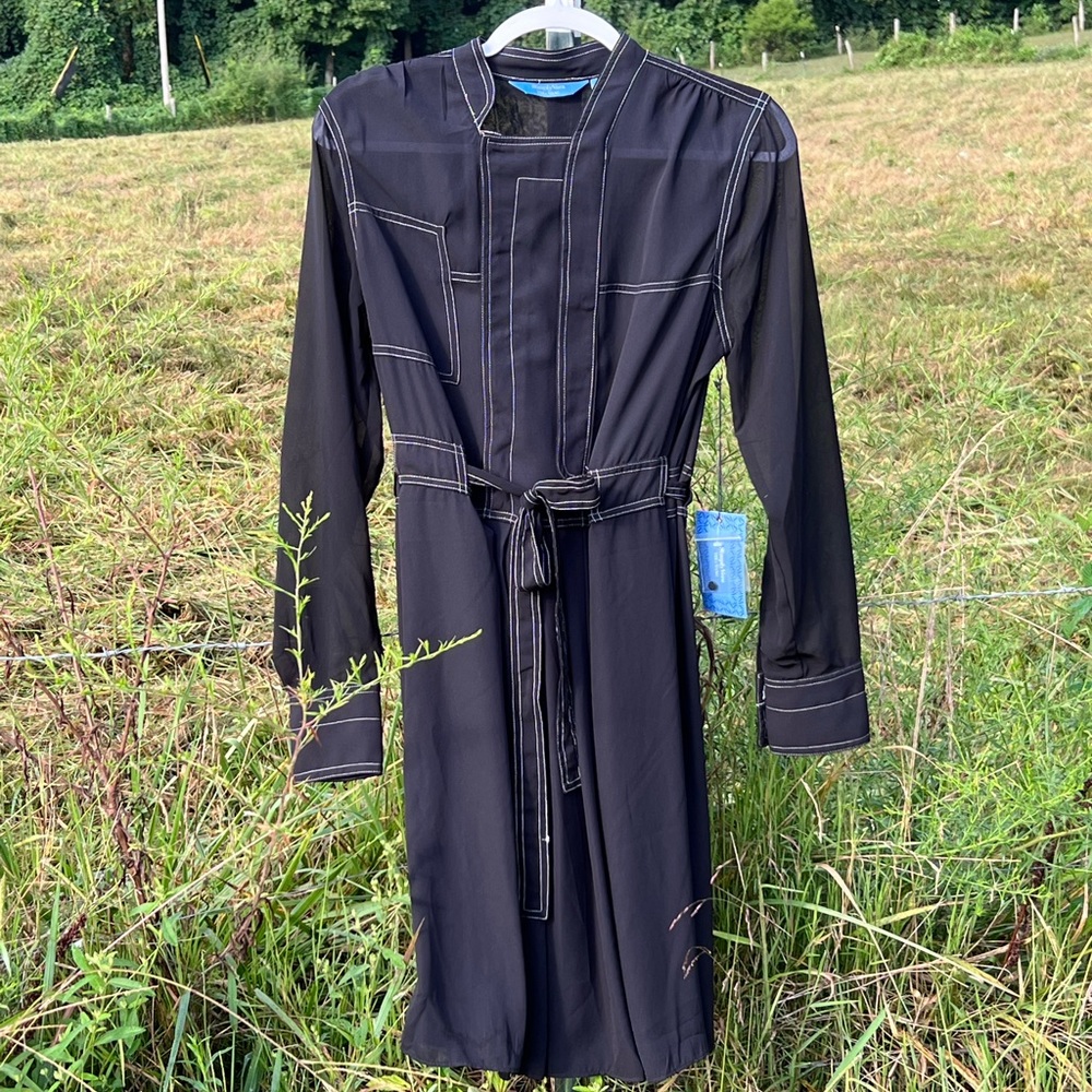 NWT Vera Wang Dress 🖤